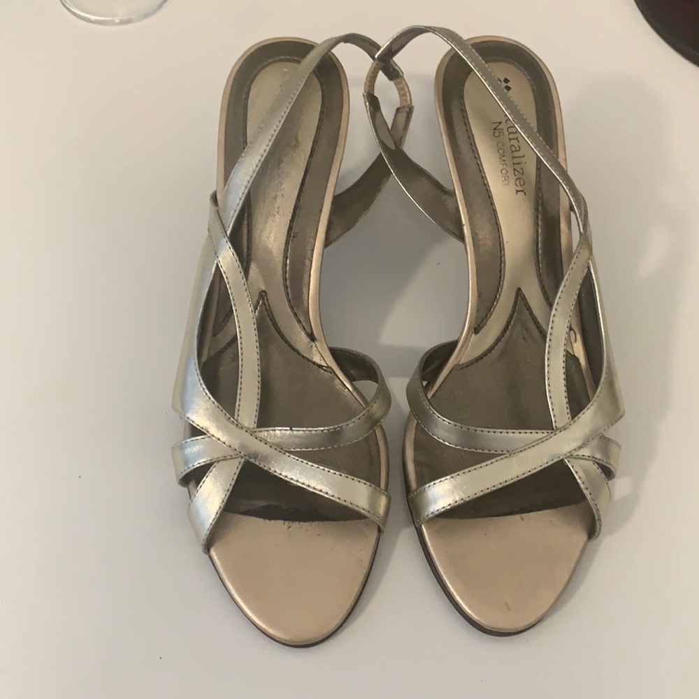 Naturalizer sandals